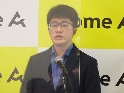 来日したデイビッド・チェンＣＥＯ